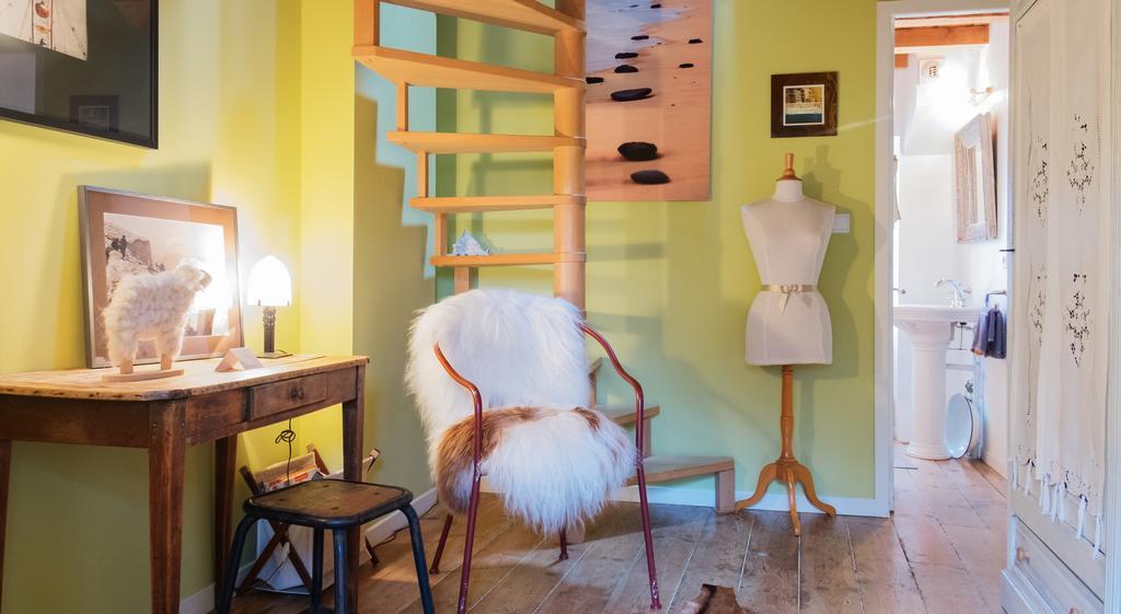 Les Petites Vosges Bed and Breakfast Bagnères-de-Bigorre Pokój zdjęcie